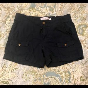 Women’s navy cargo shorts - Size 10